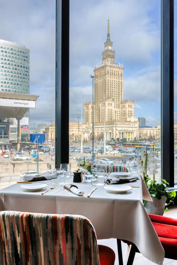 Warsaw Marriott Hotel Exterior foto